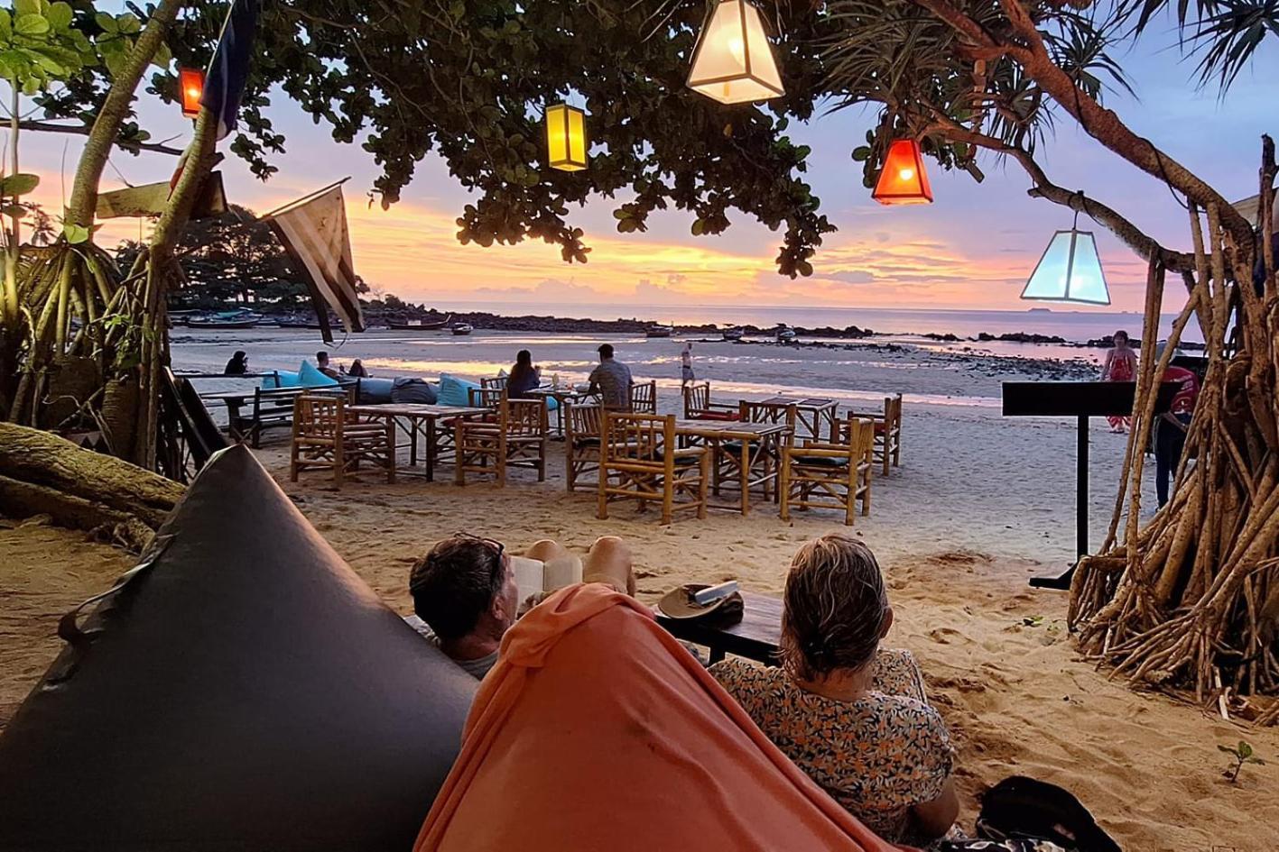 Breizh Cape Beach Bungalows Koh Lanta Bagian luar foto